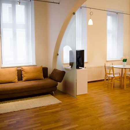 Design Loft Rossau Apartment เวียนนา ภายนอก รูปภาพ
