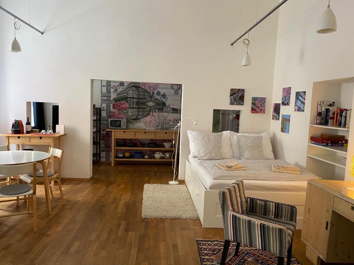 Design Loft Rossau Apartment เวียนนา ภายนอก รูปภาพ